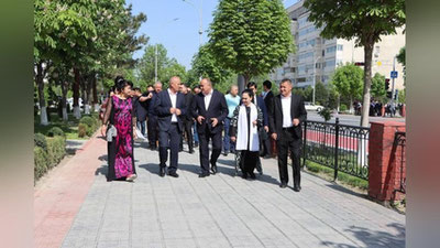 '"Kinokarvon" "Ma`rifat bog`i"dan boshlandi'ning rasmi