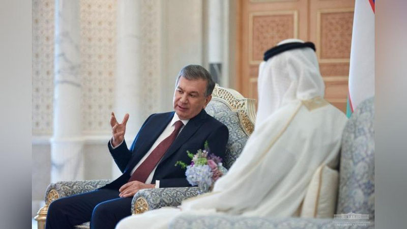 'Shavkat Mirziyoev amaliy tashrif bilan BAAda bo`ladi'ning rasmi