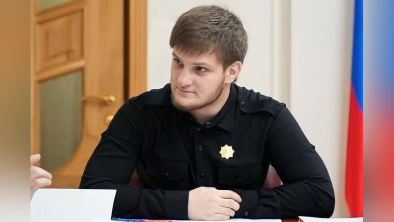 'Рамзан Қодиров 18 ёшли ўғлини спорт вазири этиб тайинлади'ning rasmi