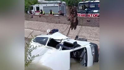 'Toshkent viloyatida Damas kanalga tushib ketdi'ning rasmi