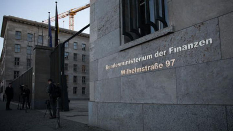 'Germaniya moliya vazirligiga pochta orqali bomba yuborildi'ning rasmi