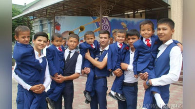 '​Асака туманидаги “Тантана” тўйхонасида 21 боланинг суннат тўйи ўтказилди'ning rasmi