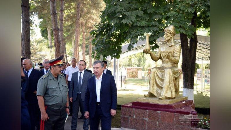 'Shavkat Mirziyoev tibbiyotda zamonaviy menejmentni joriy etish bo`yicha topshiriq berdi'ning rasmi