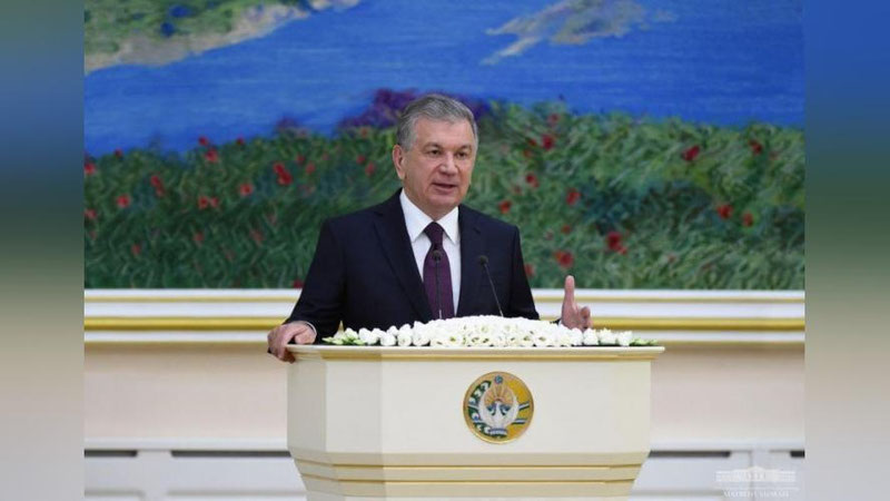 'Prezident dunyoqarashini o`zgartirmagan sektor rahbarlarini tanqid qildi'ning rasmi