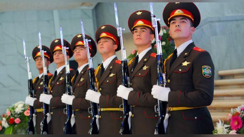 'Vatan himoyachilari kuni bayrami yangicha shaklda o`tkaziladi'ning rasmi