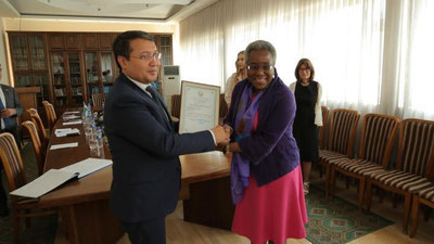 'O`zbekiston va AQSh o`rtasida ta`lim sohasida samarali hamkorlik yo`lga qo`yiladi'ning rasmi