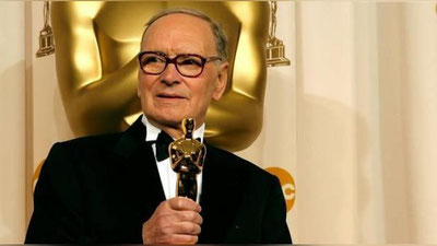 'Ennio Morrikone 90 yoshda 'ning rasmi