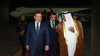 '​Ўзбекистон Президенти Шавкат Мирзиёев Ар-Риёдга келди'ning rasmi