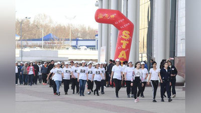 'Sog`liqni saqlash vazirligi jismoniy faollikka undab, buni yurishdan boshlashga chorlaydi'ning rasmi