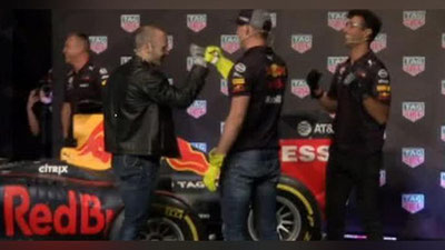 'Andres Inesta futbolni Formula-1 ga almashtirdi (Video)'ning rasmi