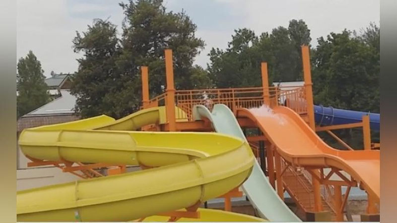 Изрображение 'НА ЧИЛАНЗАРЕ ОТКРЫЛСЯ АКВАПАРК С САМОЙ ВЫСОКОЙ ГОРКОЙ (ВИДЕО)'