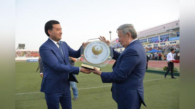 'Umid Ahmadjonov Qoraqalpog`istondagi sport festivalining ochilish marosimida ishtirok etdi'ning rasmi