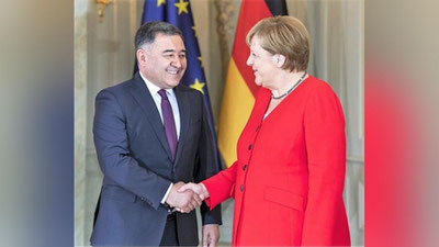 Изрображение 'Канцлер ФРГ провела беседу с Послом Узбекистана в Берлине'