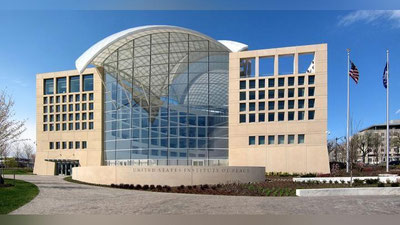 'AQShning Tinchlik instituti bilan hamkorlik yo`lga qo`yiladi 'ning rasmi