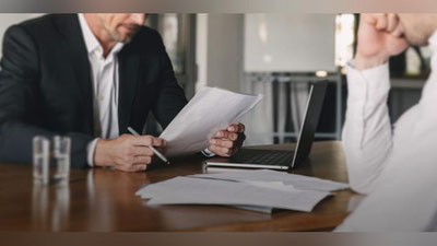 'Chet el fuqarolarining va fuqaroligi bo`lmagan shaxslarning mehnat faoliyati tartibga solinadi'ning rasmi