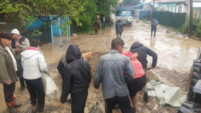 Изрображение 'Из-за обильных осадков в Сергелийском районе произошло потопление 28 хозяйств'