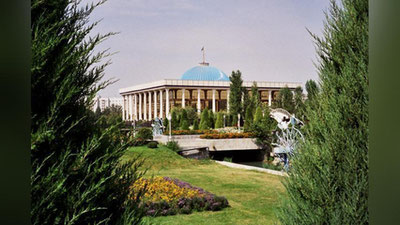 'ЁШЛАР КЛУБИ ФАОЛИЯТИНИ БОШЛАЙДИ'ning rasmi