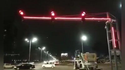 Изрображение 'В ТАШКЕНТЕ УСТАНОВИЛИ ПЕРВЫЙ СВЕТОФОР С ИНТЕГРИРОВАННЫМИ СВЕТОДИОДАМИ'