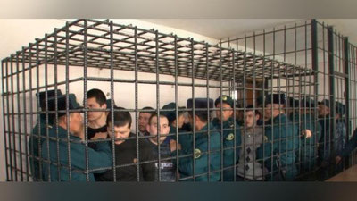 Изрображение 'В САМАРКАНДЕ ОСУЖДЕНЫ ЧЛЕНЫ ПРЕСТУПНОЙ ГРУППИРОВКИ (ВИДЕО)'