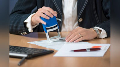 'DAVLAT NOTARIAL IDORALAR 2018 YIL 1 YaNVARDAN BOSQIChMA-BOSQICh NODAVLATGA AYLANTIRILIShI MUMKIN'ning rasmi