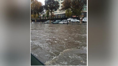 Изрображение 'ОЧЕВИДЦЫ СНЯЛИ НА ВИДЕО ПРОЕЗД ПО "ОЗЕРУ" ПОД МОСТОМ В ТАШКЕНТЕ'