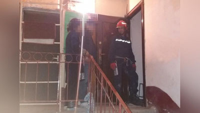 'Самарқандда эшиги қулфланиб қолган уйдан ўсмир бола қутқариб олинди'ning rasmi