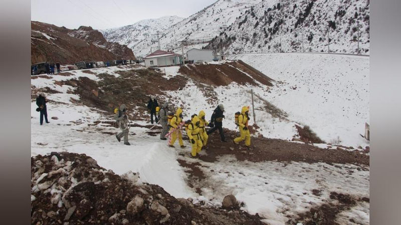 Изрображение 'МЧС ГОТОВИТСЯ ПРОВЕСТИ УЧЕНИЯ НА ПЕРЕВАЛЕ "КАМЧИК"'