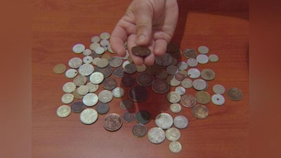 'Pochta jo`natmasidan qadimiy tangalar borligi aniqlandi'ning rasmi