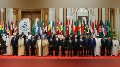 '​Президент Шавкат Мирзиёев араб-мусулмон мамлакатлари ва АҚШ саммитида иштирок этди'ning rasmi