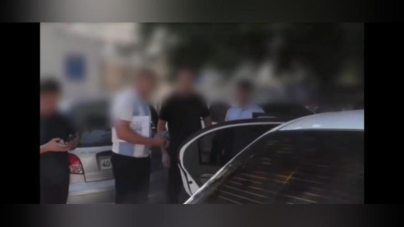 'Фарғонада 14 гектар ерни 140 минг АҚШ долларига сотмоқчи бўлган Россия фуқароси қўлга тушди'ning rasmi