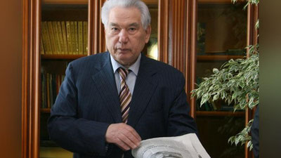 'Toshkentning markaziy ko`chalaridan biriga Chingiz Aytmatov nomi berildi'ning rasmi