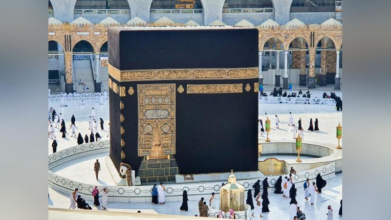 'Каъба атрофидаги тўсиқ олиб ташланди (видео)'ning rasmi