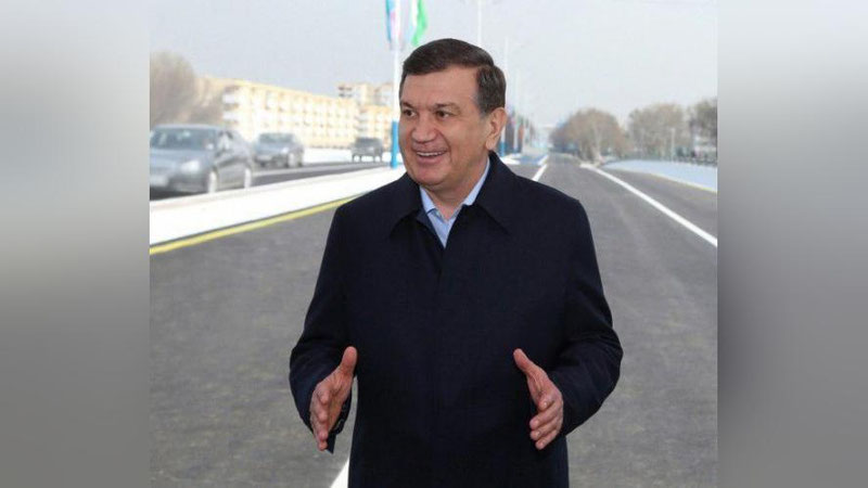 '​Prezident Shavkat Mirziyoev Yunusobodda qad rostlagan yangi ko`prik bilan tanishdi'ning rasmi