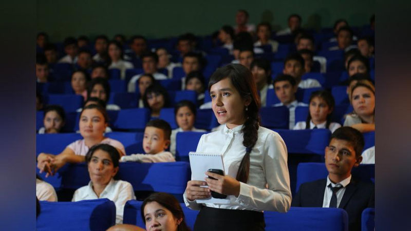 '​O`ZBEKISTON YoShLAR ITTIFOQIDA YoShLAR BILAN NABATDAGI OChIQ MULOQOT O`TDI'ning rasmi