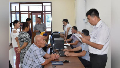 'MIB direktori o`rinbosari Qoraqalpog`istonda sayyor qabul o`tkazdi'ning rasmi