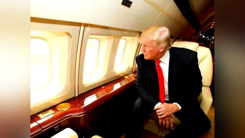 Изрображение 'СМИ: В США ПРОИЗОШЛО ОПАСНОЕ СБЛИЖЕНИЕ САМОЛЁТА С ЛАЙНЕРОМ ТРАМПА'