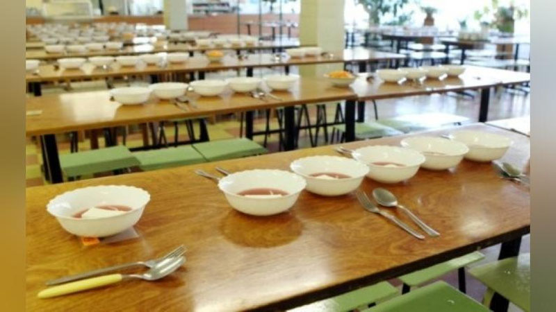 Изрображение 'Кто контролирует питание в школах?'