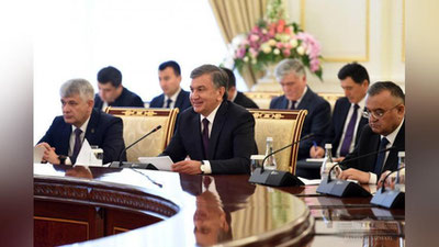 'Асосий эътибор савдо-иқтисодий ҳамкорлик ривожига қаратилди'ning rasmi