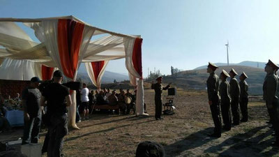 Изрображение 'ФОТО: СЪЕМКИ РОССИЙСКОГО СЕРИАЛА В ТАШКЕНТСКОЙ ОБЛАСТИ'