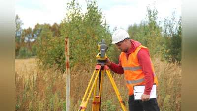 'Kadastr agentligi rahbarlarining 61 foizi attestasiyadan o`ta olmagan'ning rasmi