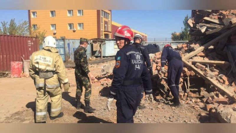 '​QOZOG`ISTONDA BINO QULAShI OQIBATIDA 2 NAFAR O`ZBEKISTONLIK HALOK BO`LDI'ning rasmi