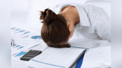 'Olimlar kech uxlash o`ta zararli ekanini ma`lum etishdi 'ning rasmi