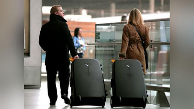 'QIMMATBAHO SOVG`ALARNI AEROPORTDAN O`TKAZIShADIMI?'ning rasmi