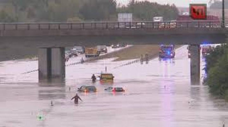 'Shvesiyada aholi tropik to`fondan aziyat chekmoqda'ning rasmi