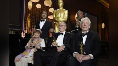 'Оскар 2018: Фахрий ва махсус “Оскар” мукофоти соҳиблари 'ning rasmi