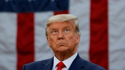 '"U g`alaba qozondi", "Men hech narsani tan olmayman". Tramp mag`lubiyatni tan oldi va rad etdi'ning rasmi