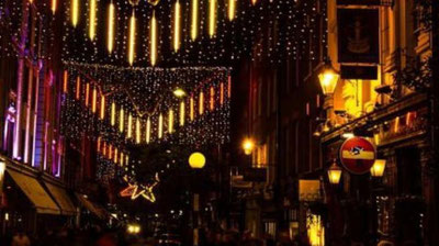 Изрображение 'ИЗ-ЗА ПОДОЗРИТЕЛЬНОГО АВТО ВО ФРАНЦИИ БЫЛА ЭВАКУИРОВАНА ЯРМАРКА'