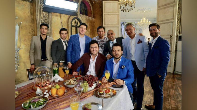 '​SARDOR RAHIMXONNING "DO`STLARIM"  QO`ShIG`IGA KLIP SURATGA OLINDI(FOTO)  'ning rasmi