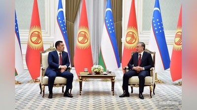 'Sadir Japarov Shavkat Mirziyoyevni Qirg‘izistonga taklif qildi'ning rasmi