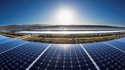 Изрображение 'Минэнерго ищет инвесторов для проекта солнечных электростанций в двух регионах'